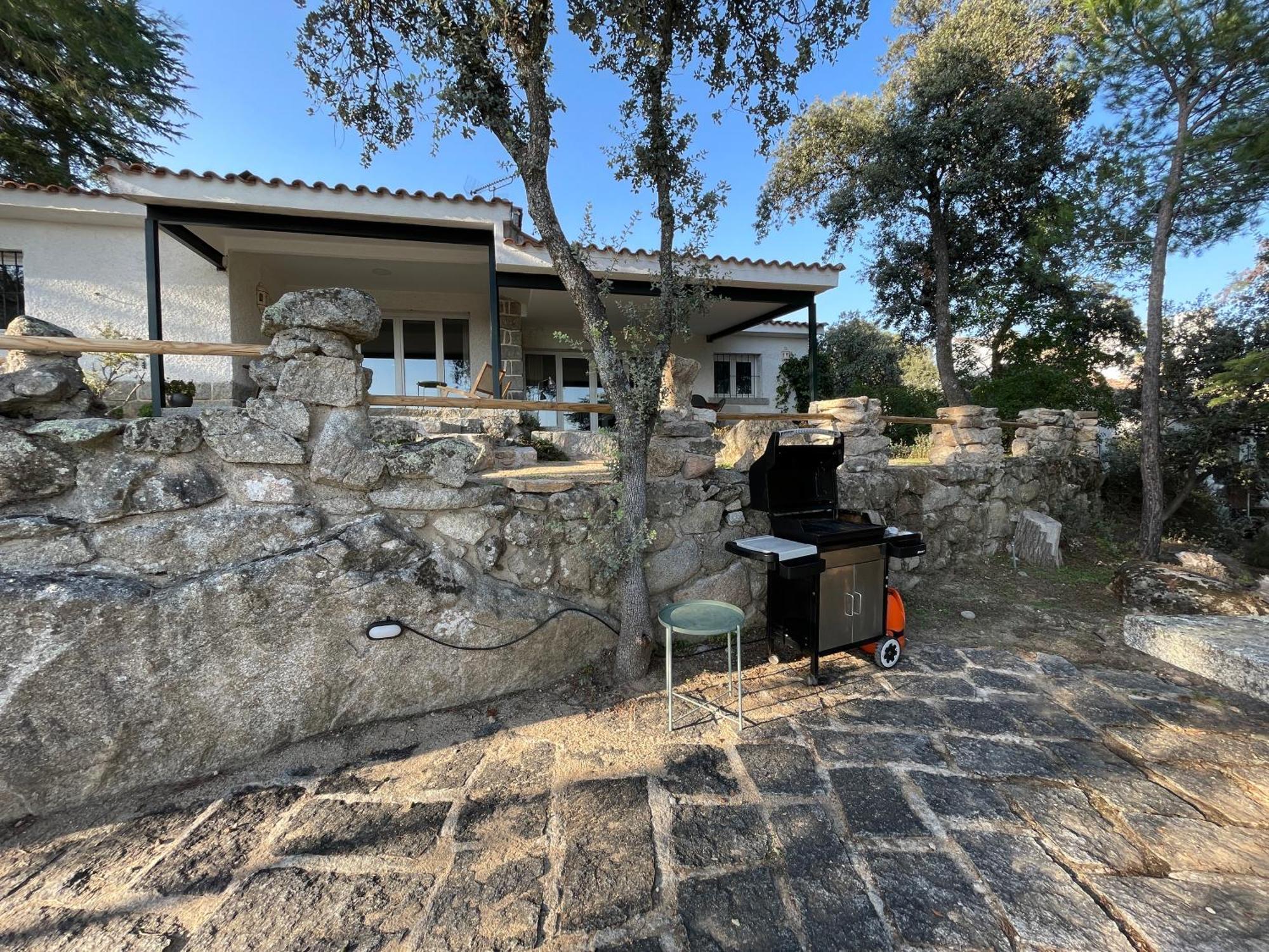 Chalet Con Piscina En 트레노몰리노스 외부 사진